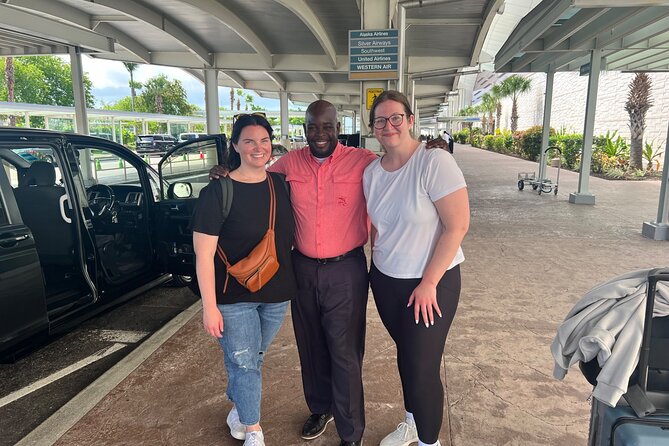 Transfer Service in Nassau Bahamas - Who should book this Nassau transfer?